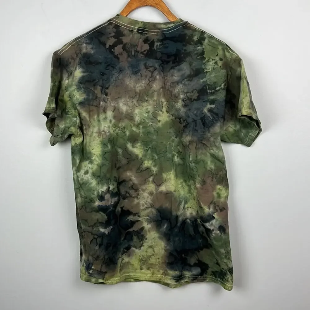 Chemistry tie dye bald eagle with aviators small graphic tee